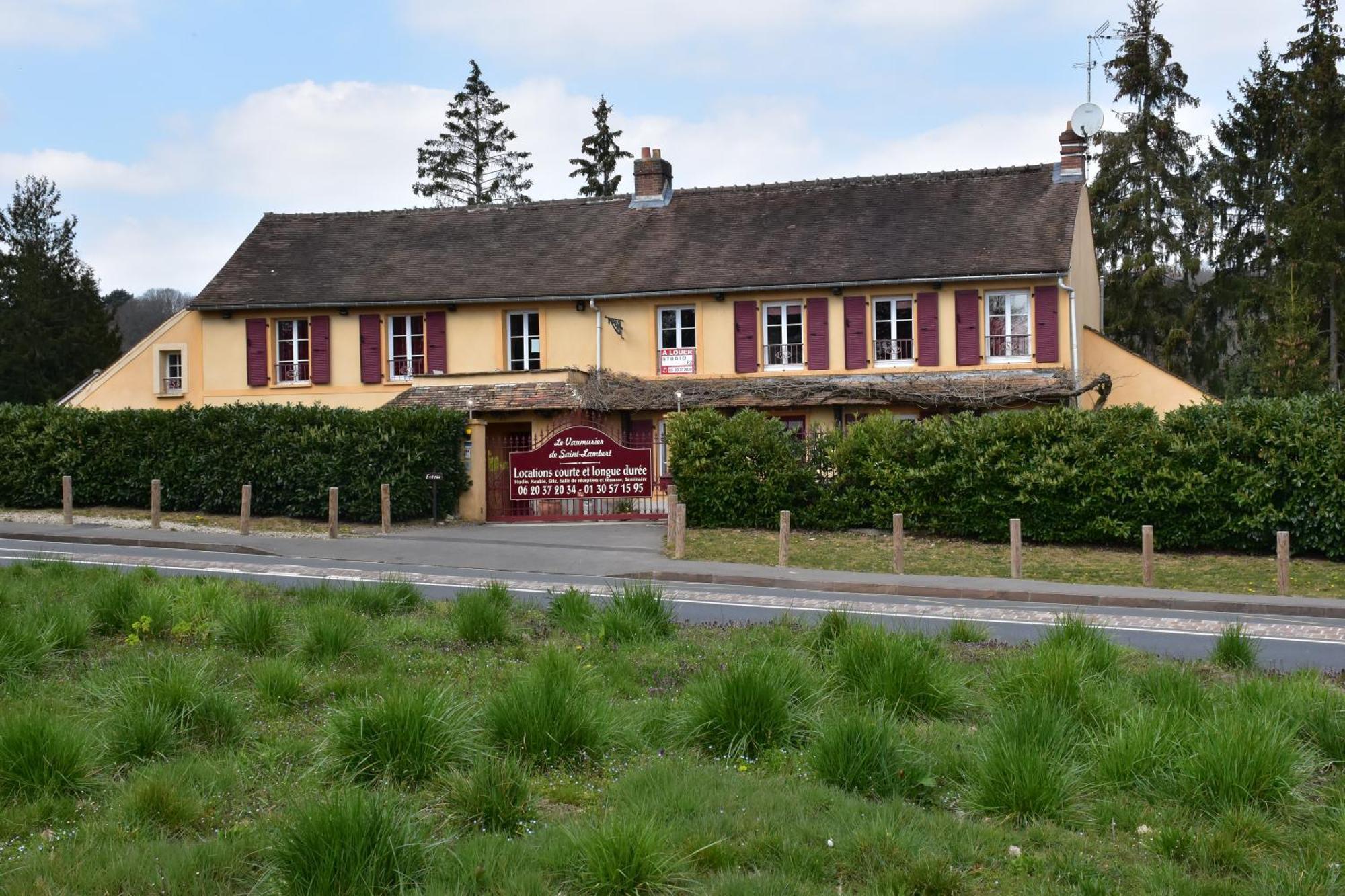 Appartements Et Chambres Le Vaumurier De Saint Lambert Exterior photo
